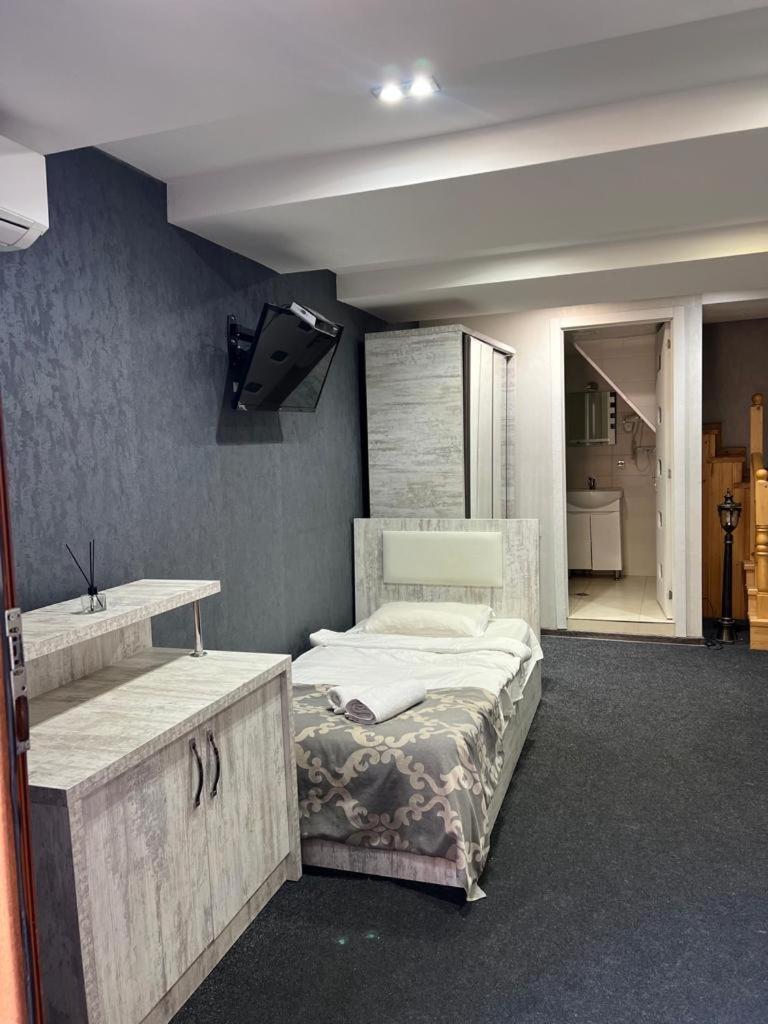 Elno Hotel Tbilisi Ngoại thất bức ảnh