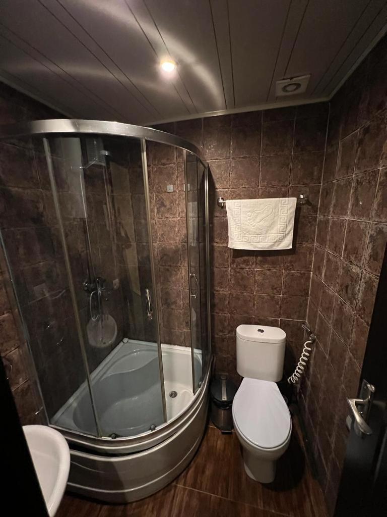 Elno Hotel Tbilisi Ngoại thất bức ảnh