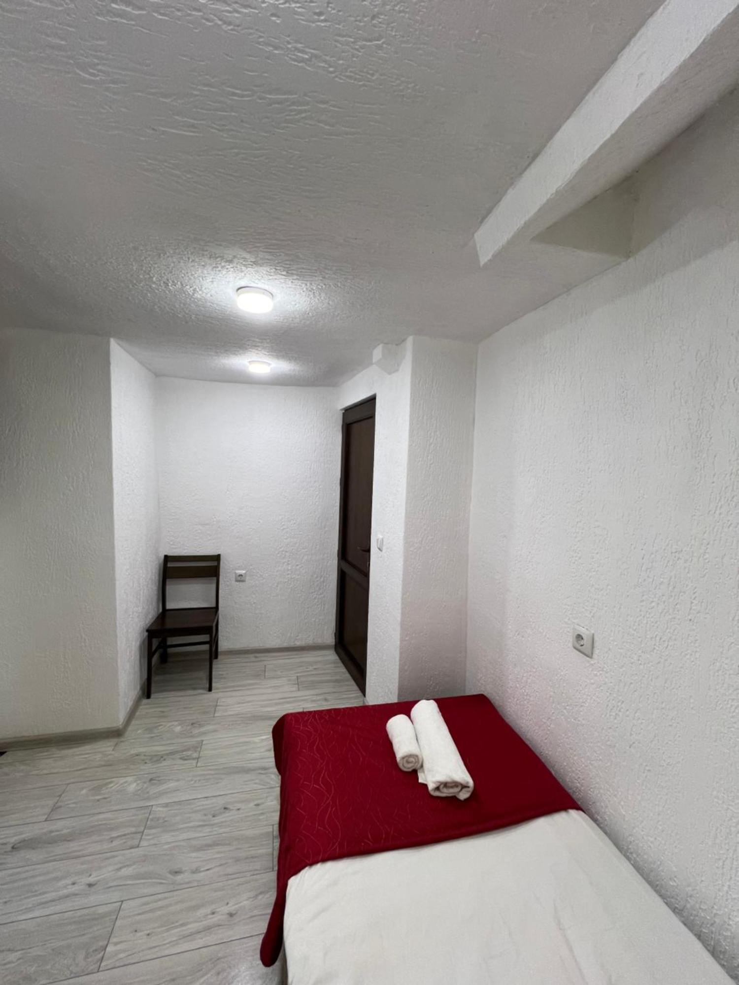 Elno Hotel Tbilisi Ngoại thất bức ảnh